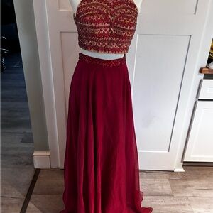 $550 Sherri Hill maroon Two-Piece Evening Dress gown prom!